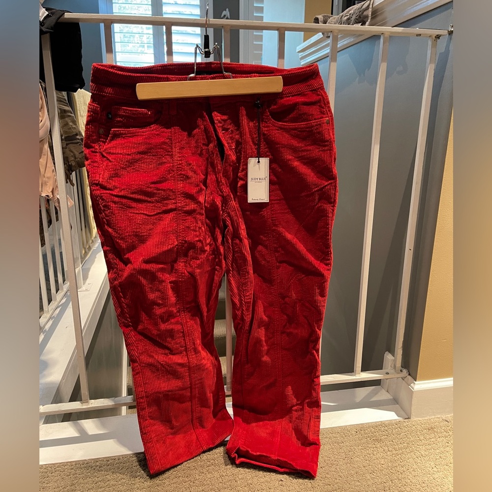 Judy blue red corduroy stretchy crops